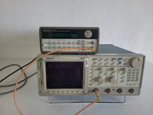 Osciloscopio Tektronix Tds754d 500mhz 4ch 2gsa/s Dpo Digital