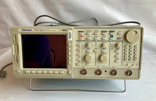 Osciloscopio Tektronix Tds754d 500mhz 4ch 2gsa/s Dpo Digital
