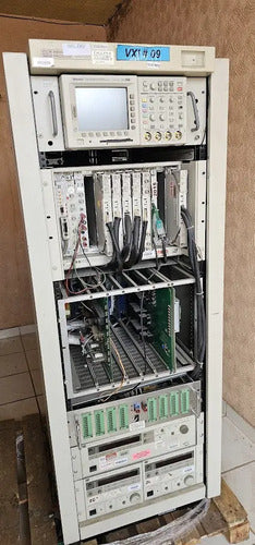 Hp Agilent E1401b Vxi Mainframe Con Tarjetas E1472a E1460a