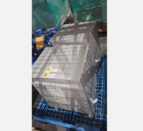 Transformador Eaton V48m24t1516 15kva 480v A 208y/120v Gris