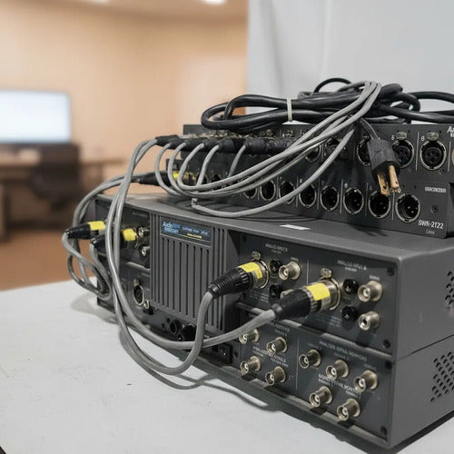 Audio Precision System Two 2322 + Switchers Swr-2122